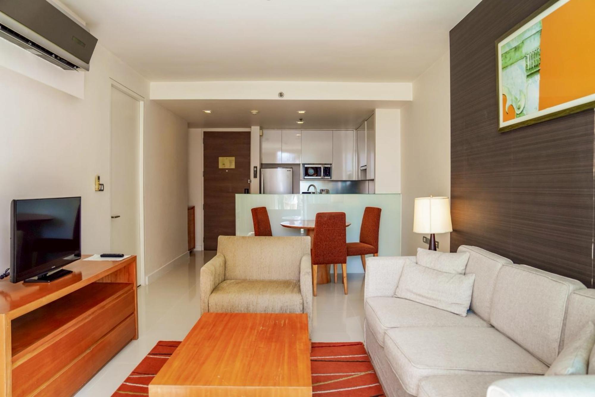 Oakwood Residencia Sukhumvit 24 4*