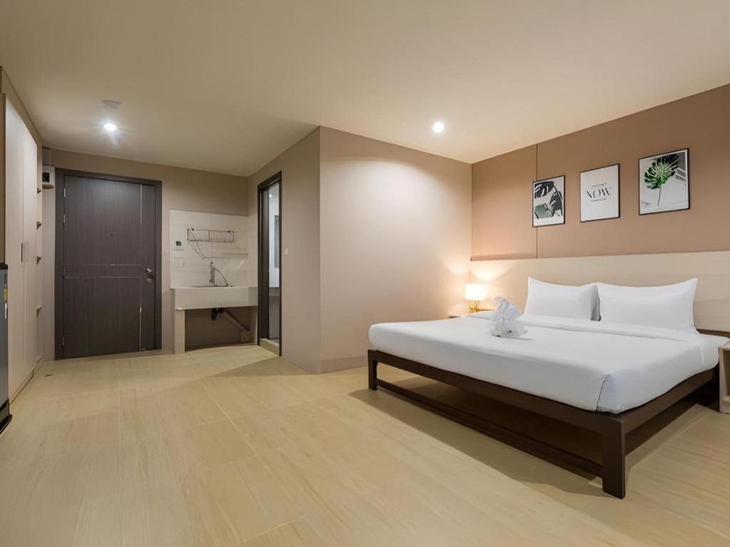 The Queen Palace 4* Bangkok