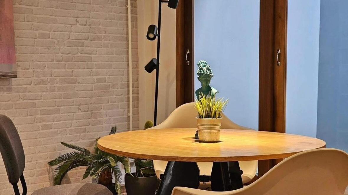 House In Pridi - Stylish 3br Pet-friendly *