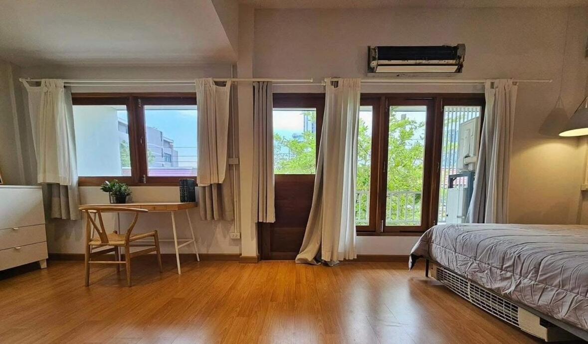 House In Pridi - Stylish 3br Pet-friendly