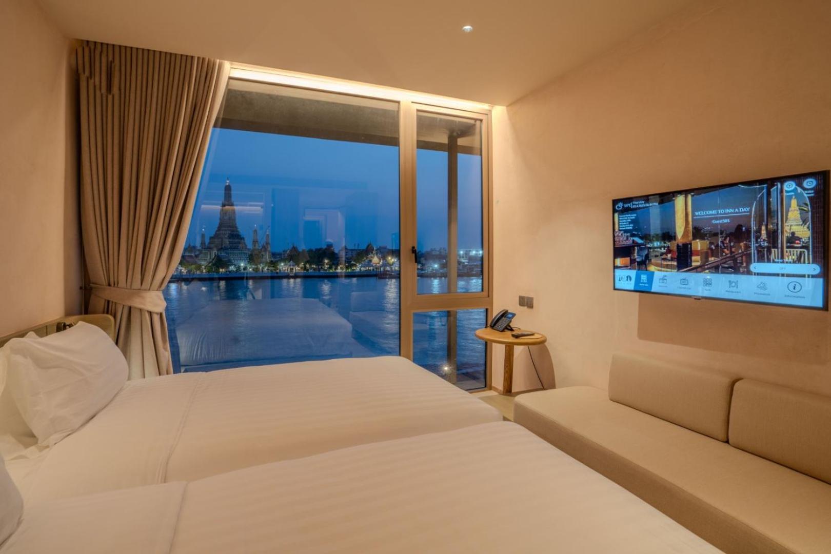 A Day Herberg Bangkok