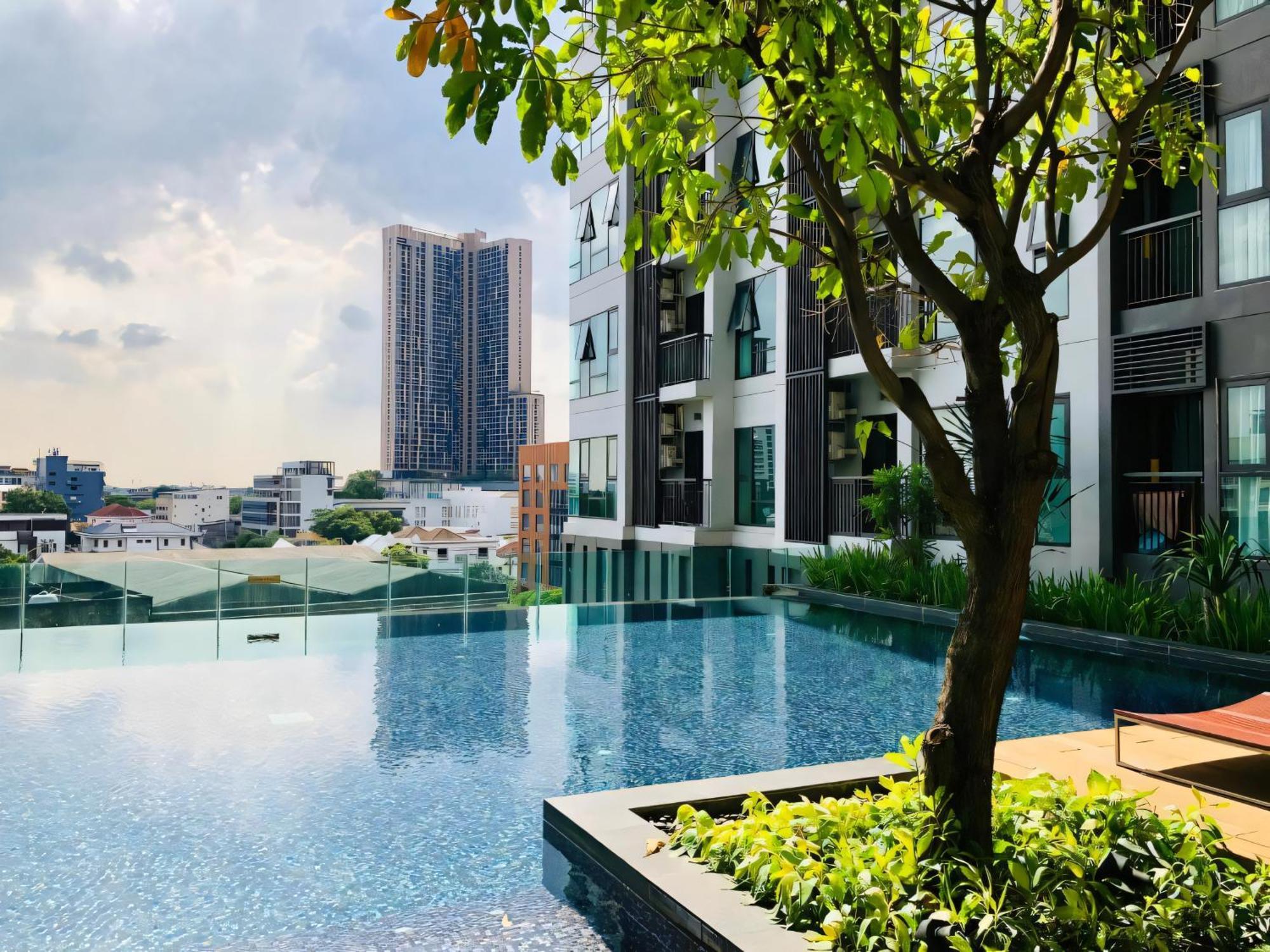 5 Star Sukhumvit Infinity Pool Gym Sauna *