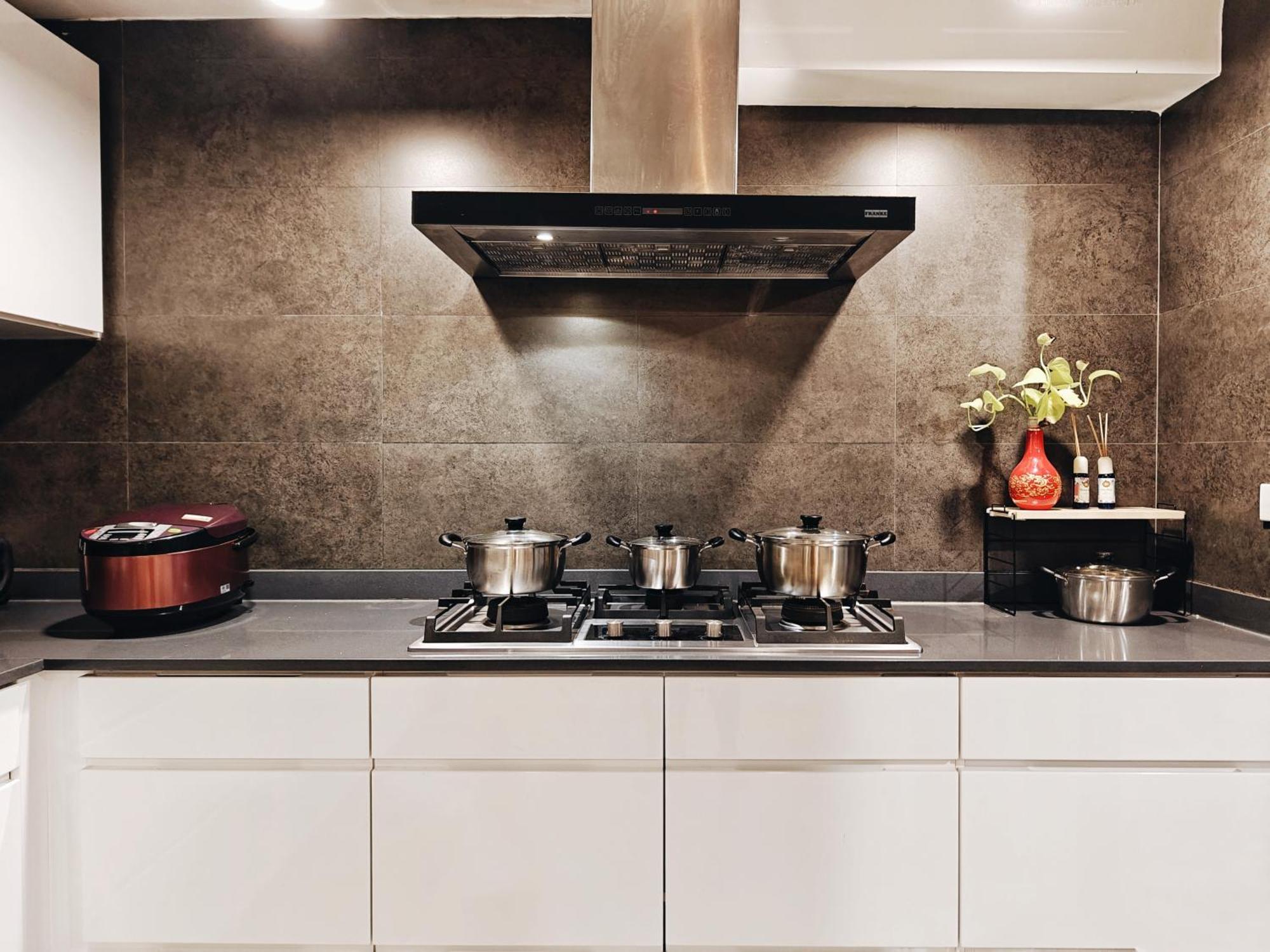 Villaer 4br Modern Art With Free Wi-fi Netflix Vinyl Bangkok