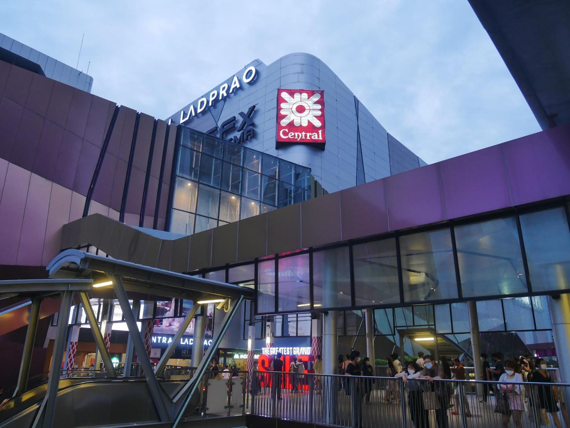 Sky Dome Resotel - โรงแรมสกายโดม รีโซเทล Bangkok