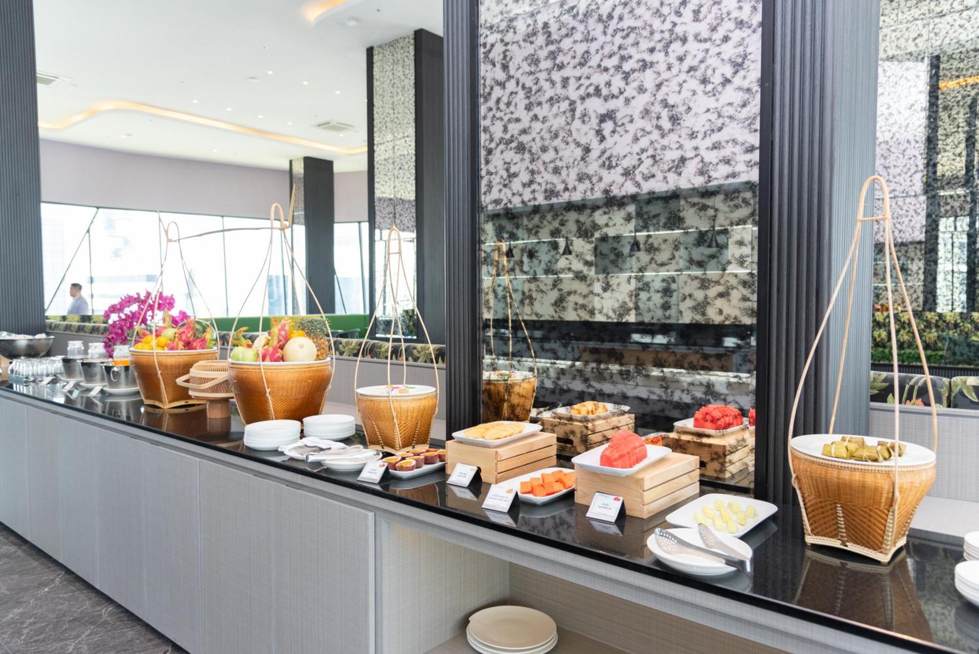 Queensland Hotel 4*