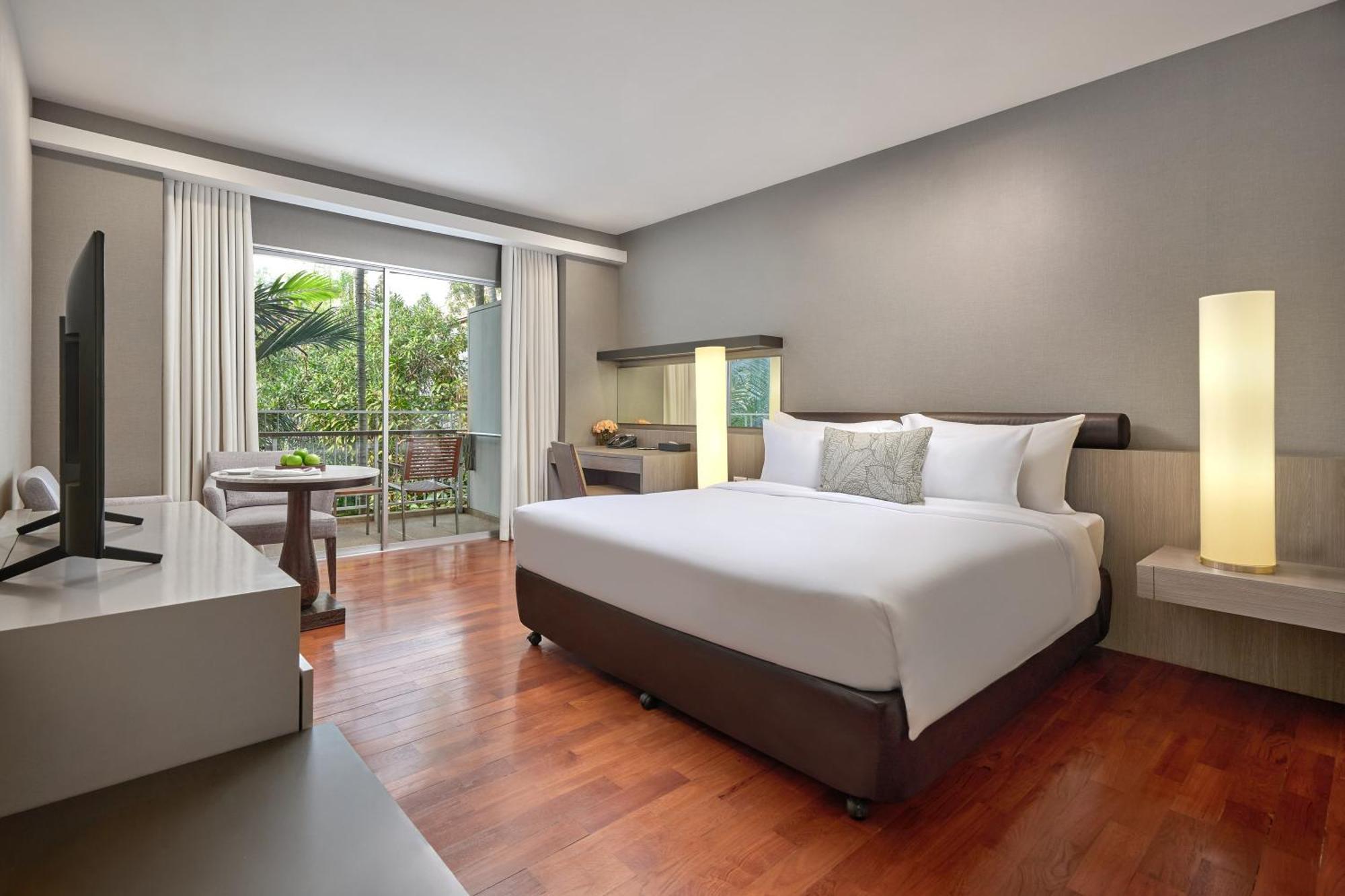 The Park Nine Srinakarin Hotel 4*