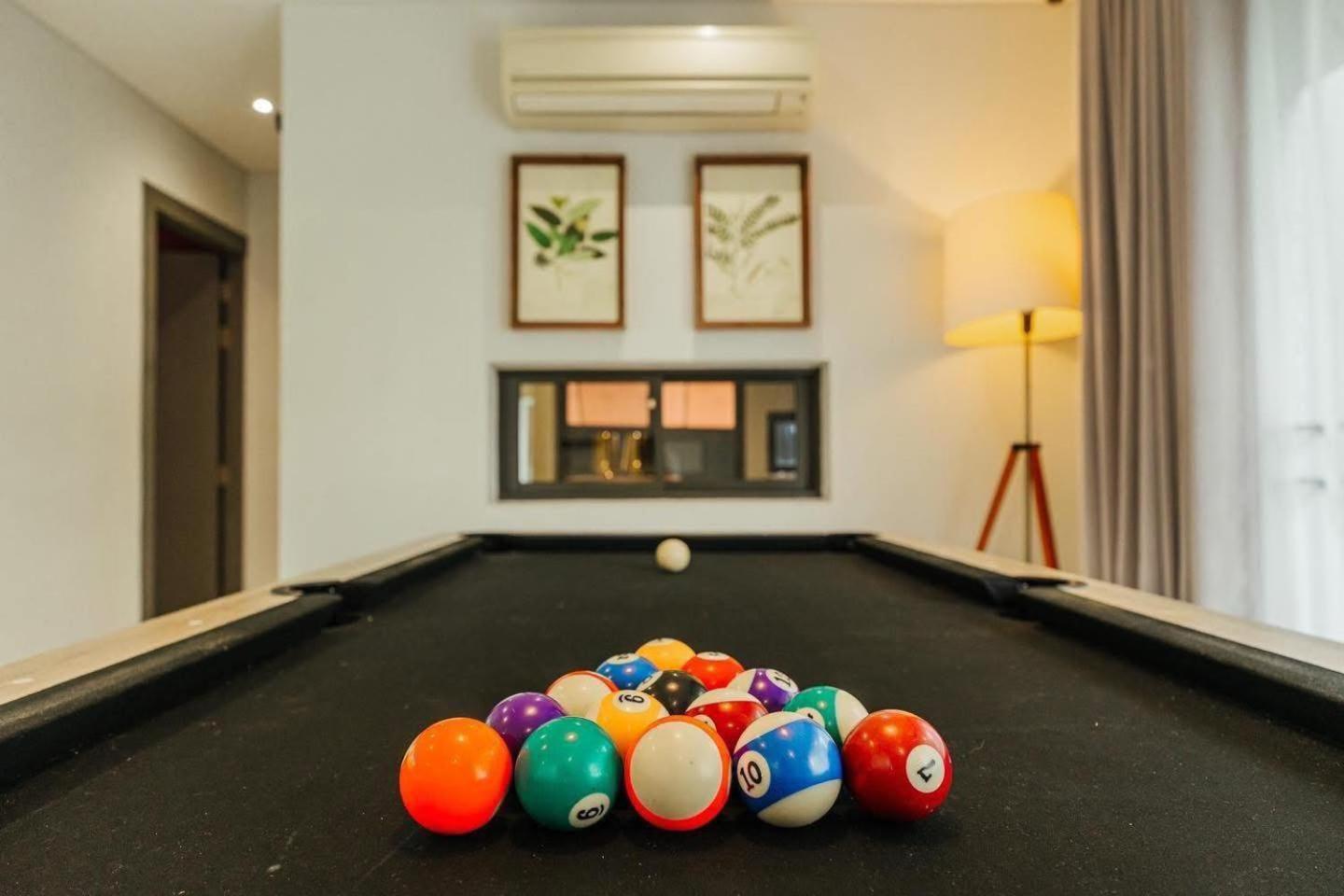 Villaer Pool 107a *