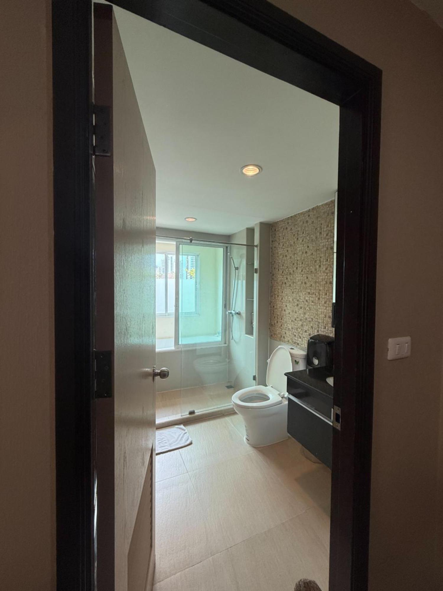 Greenview Ekkamai10 Hotel 3*