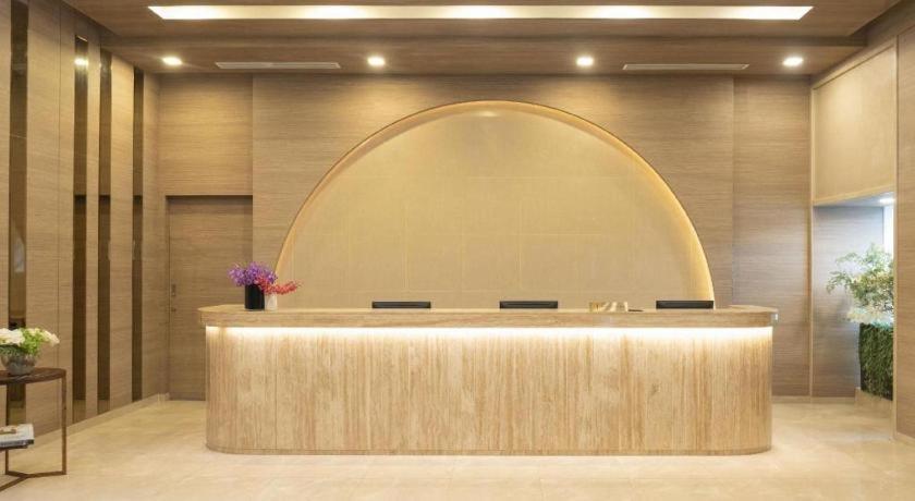 Grand President Hotel