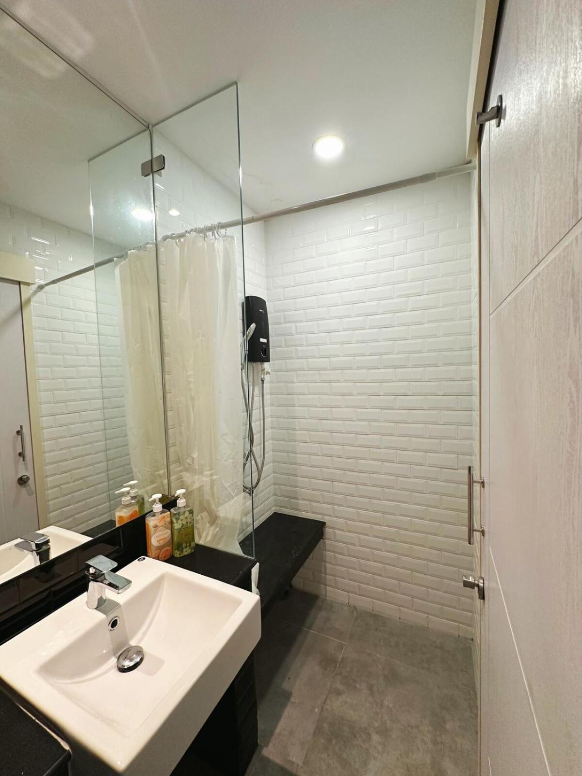 Appartement 260m Walk To Bts Prakanong
