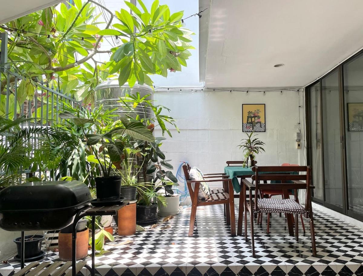Villaer Pannarai's House *
