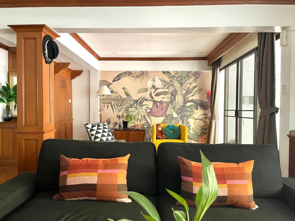 Villaer Pannarai's House Bangkok