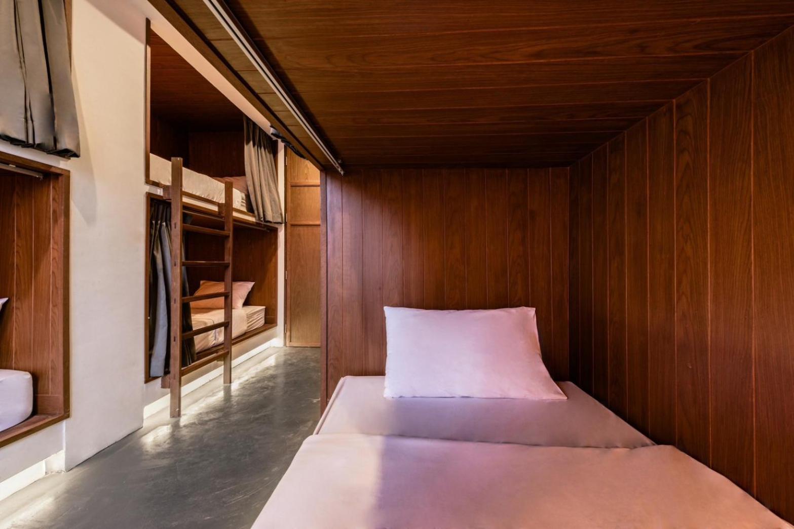 Once Again Albergue Bangkok