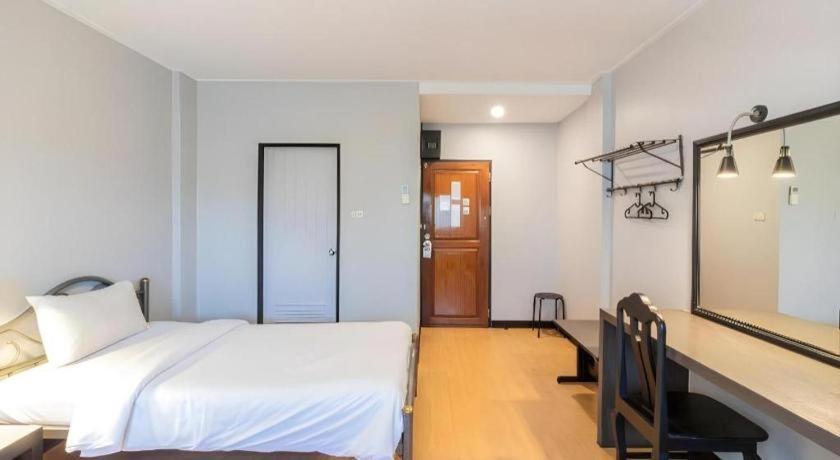 Hotell Intown Bangkok