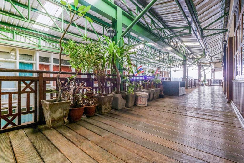 Hostel Art Sanamchai