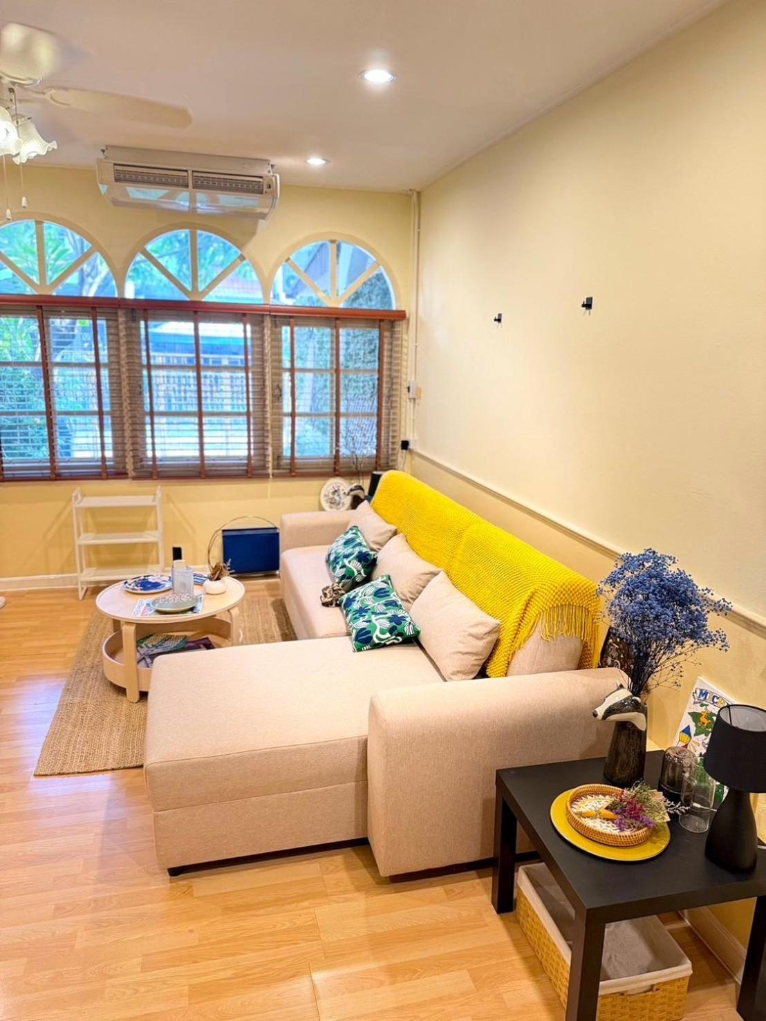 Ferienhaus Entire House 6 People 3beds 2baths Near Bts Asoke Terminal21 Bangkok