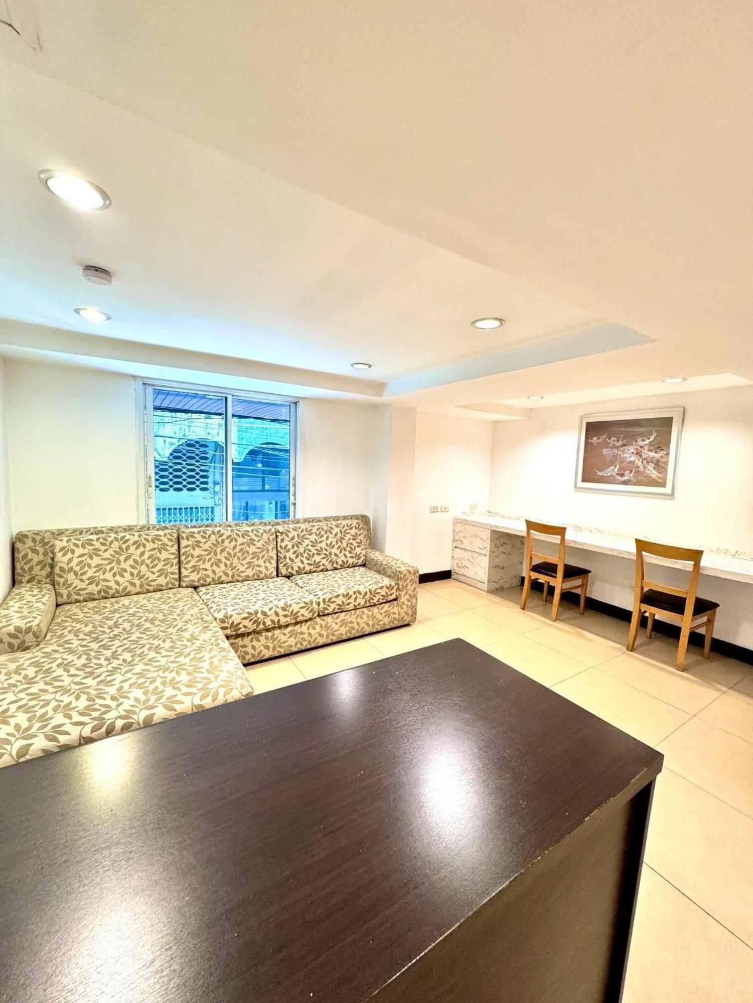 Hotell Nantra De Comfort