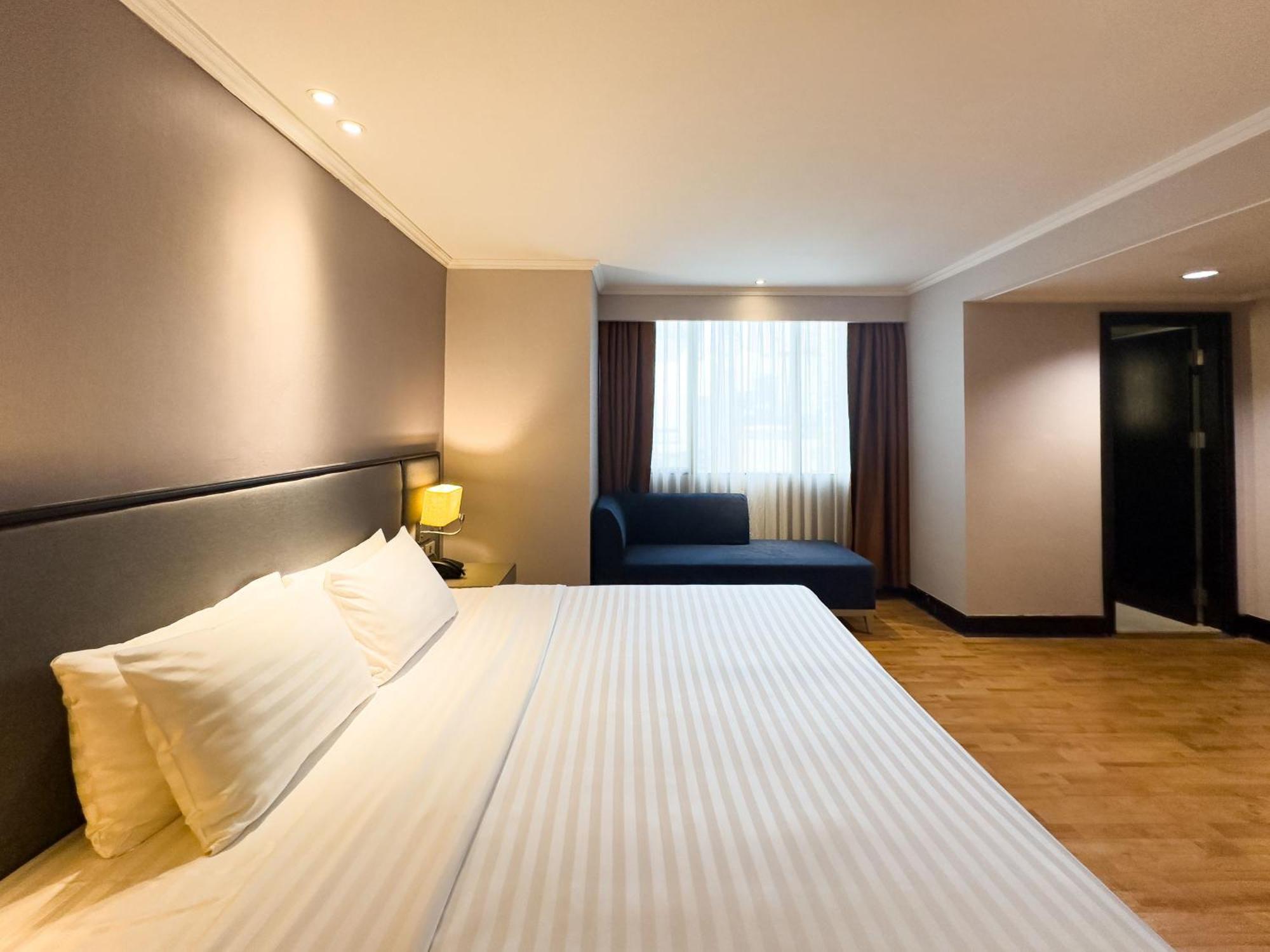 Rembrandt Residences