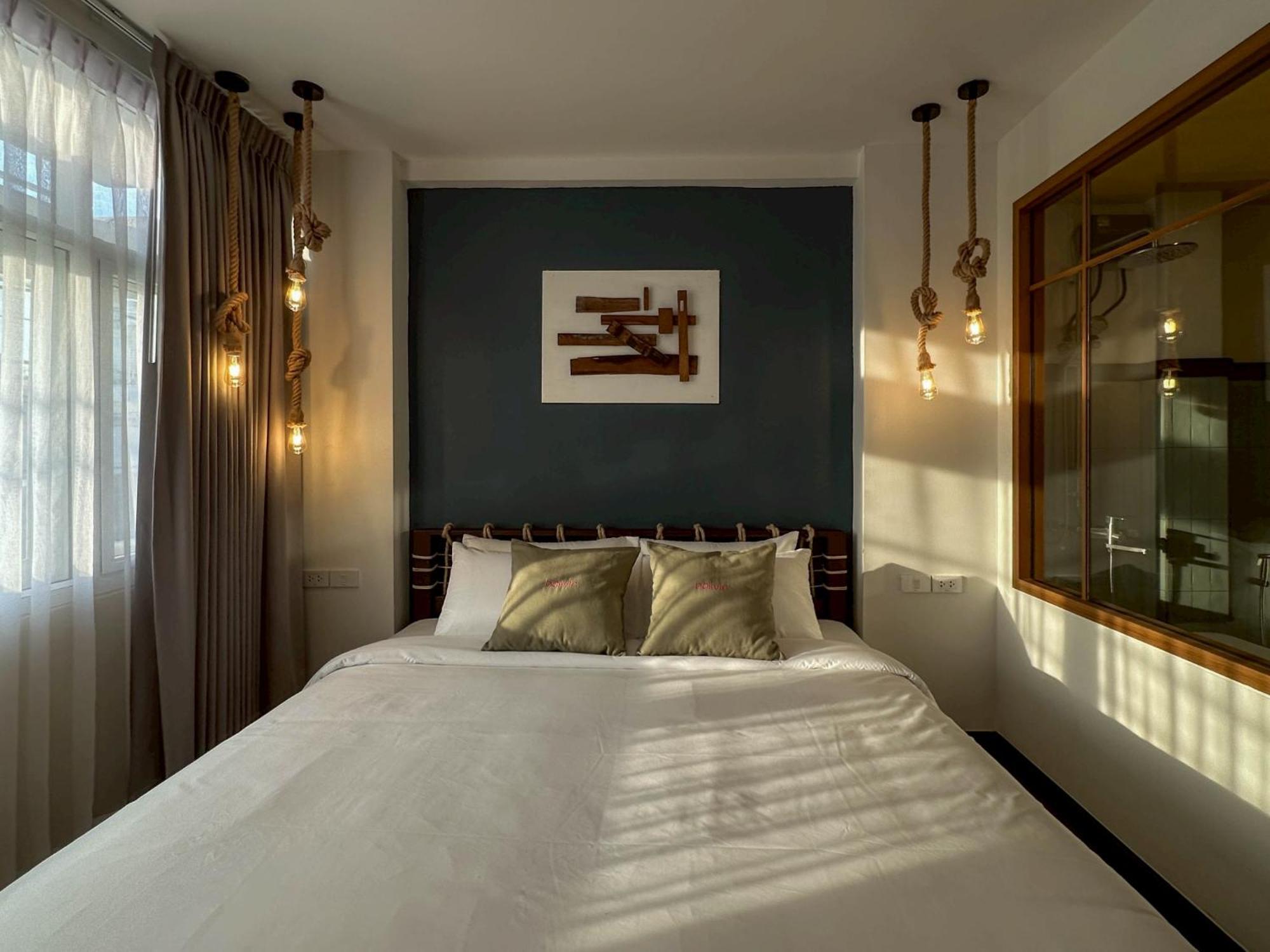 Khách sạn hẻo lánh Belivin'98 Sense Of Pier Sathon Bangkok