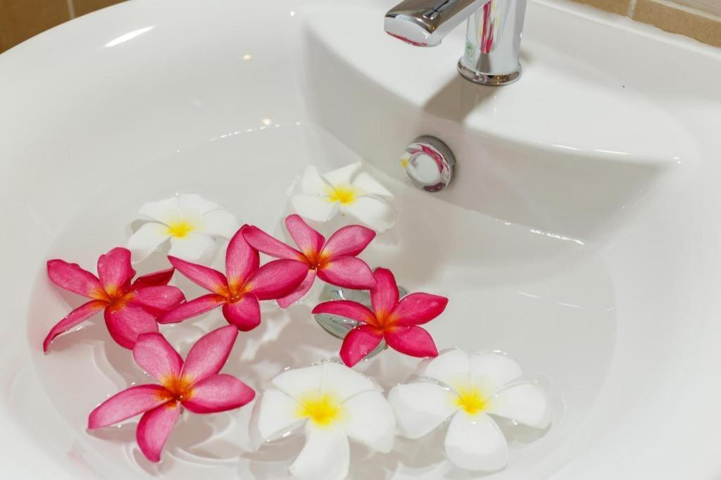U Tiny Boutique Hotel Suvarnabhumi Bangkok - Sha Plus Bangkok