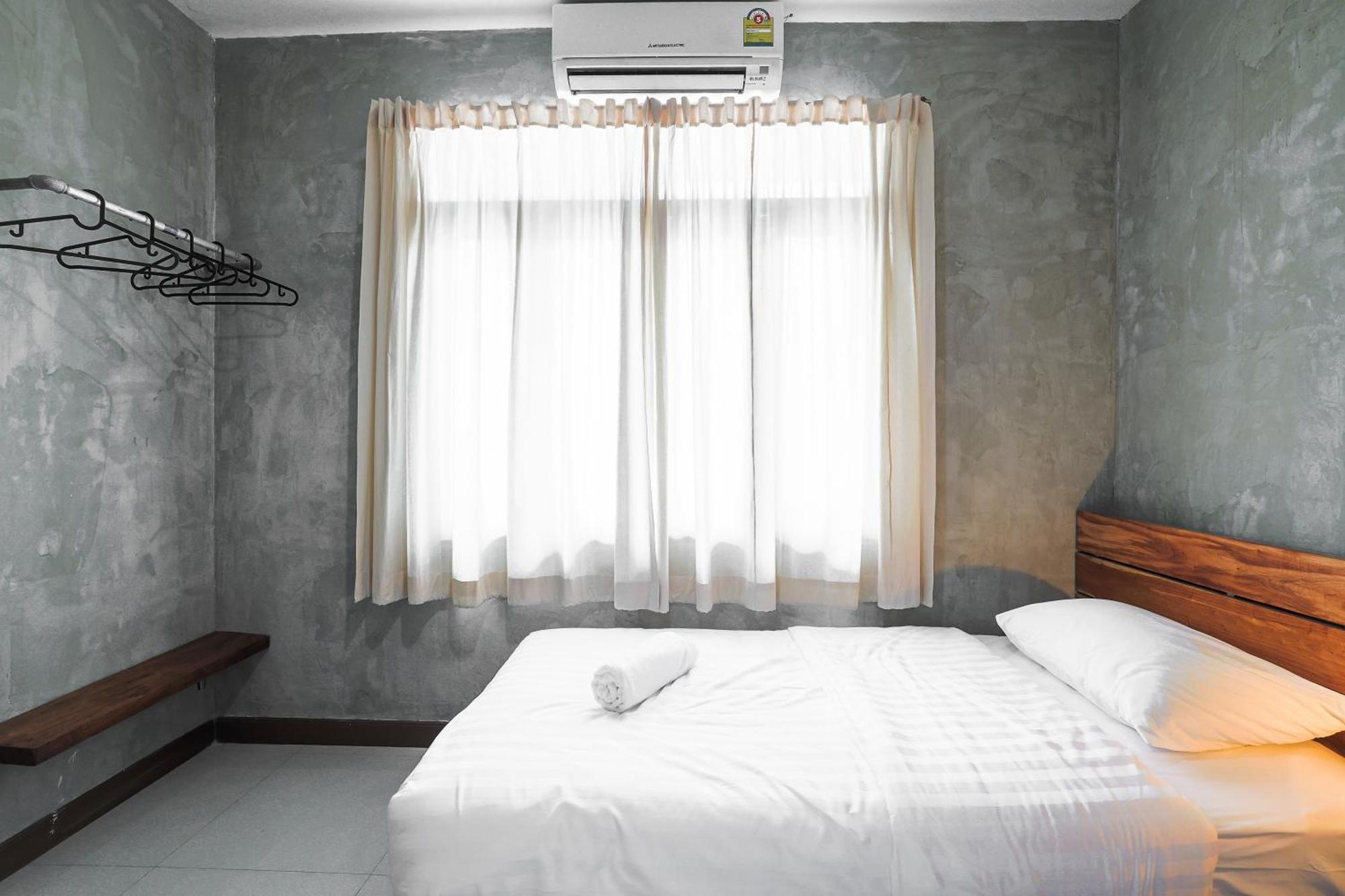Siam Breeze By Spi Herberg Bangkok