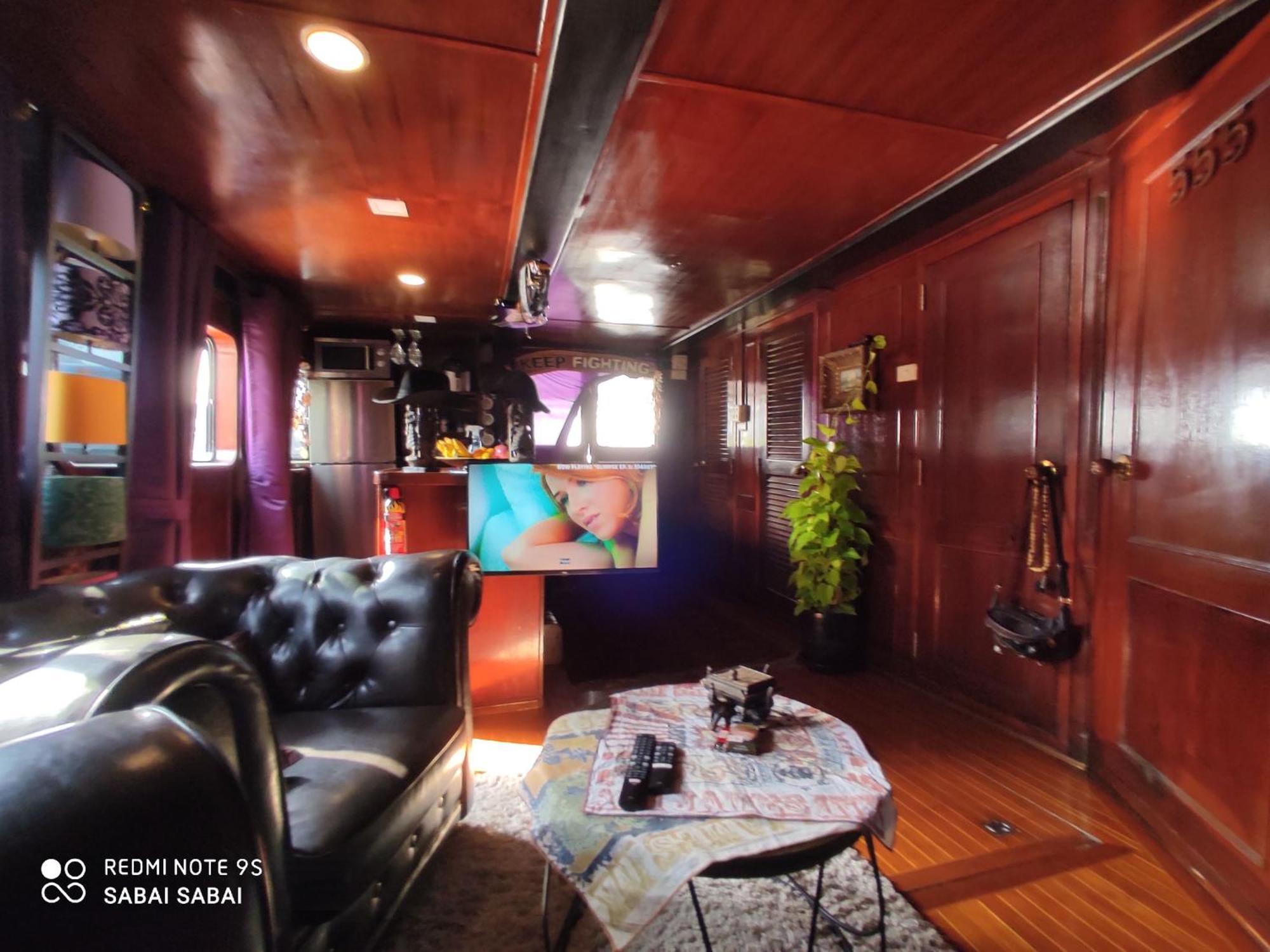 Sabai Sabai Liveaboard Båter *