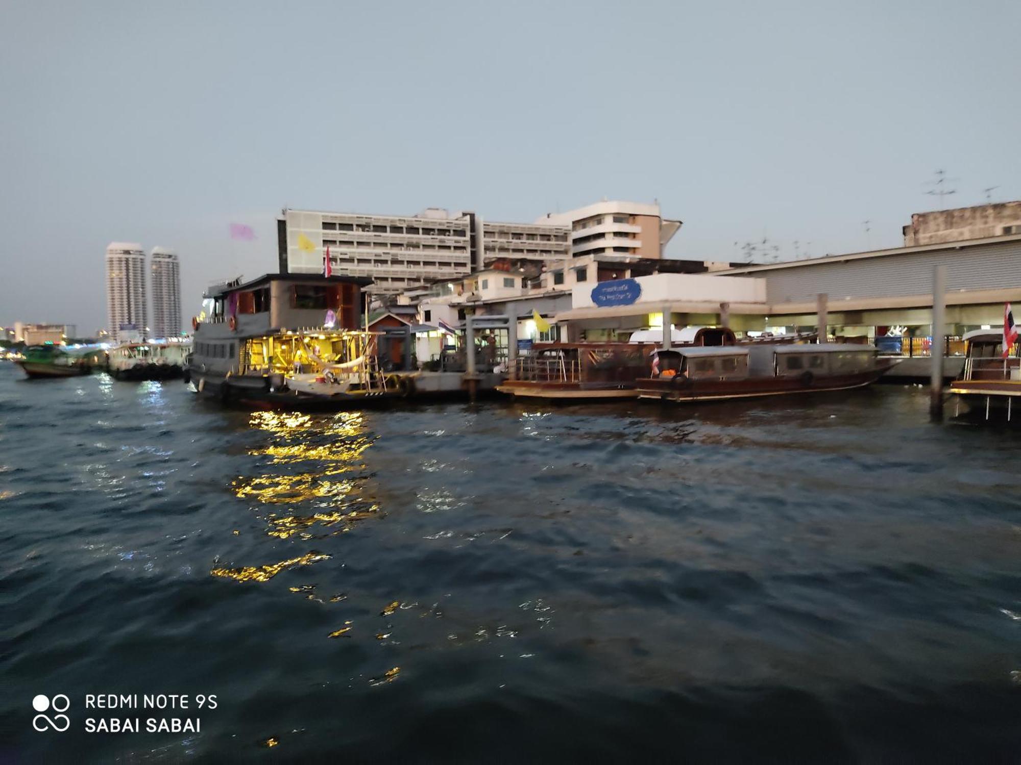 Sabai Sabai Liveaboard Båter Bangkok