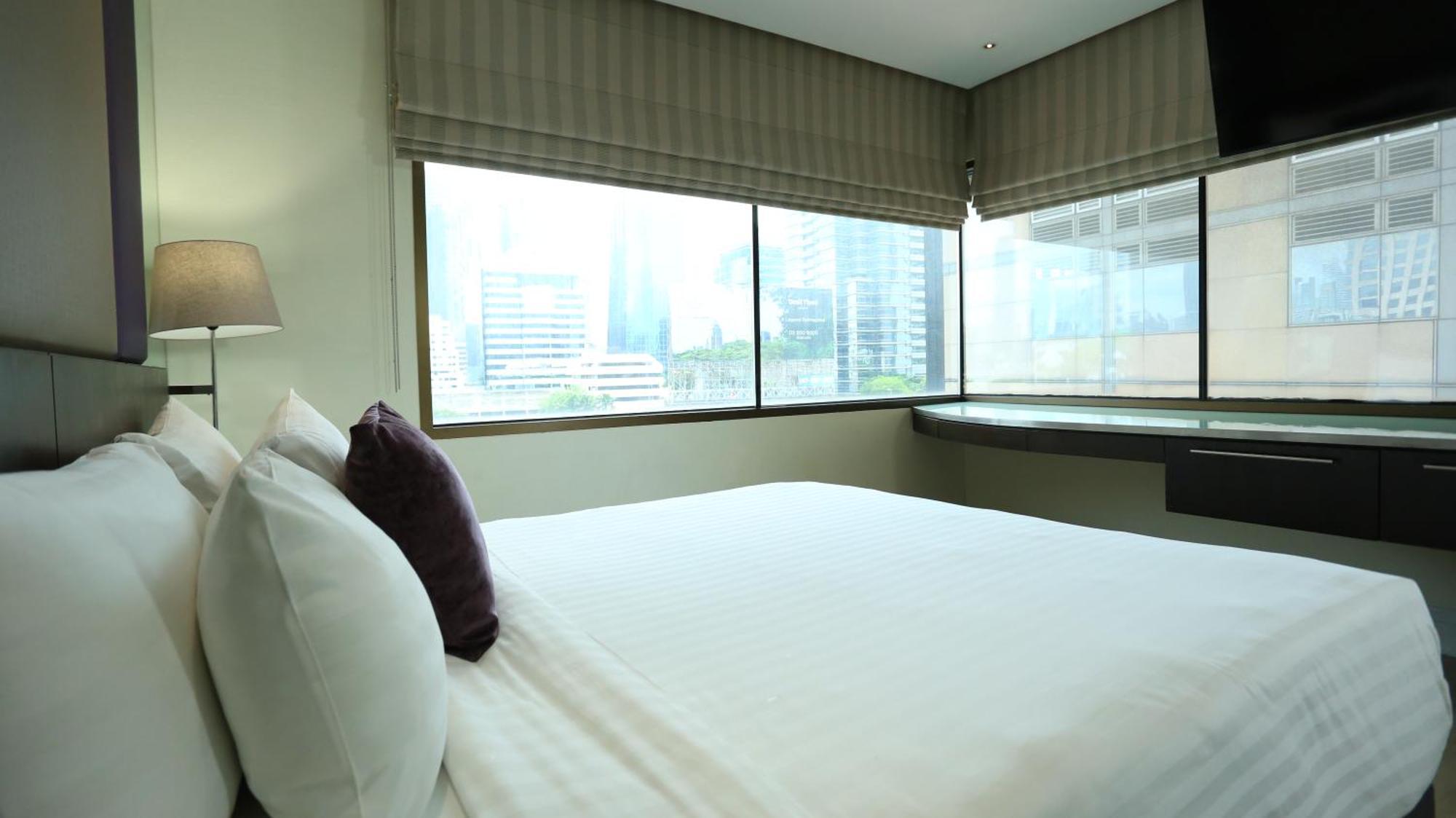 Khách sạn The Quarter Saladaeng By Uhg 4*