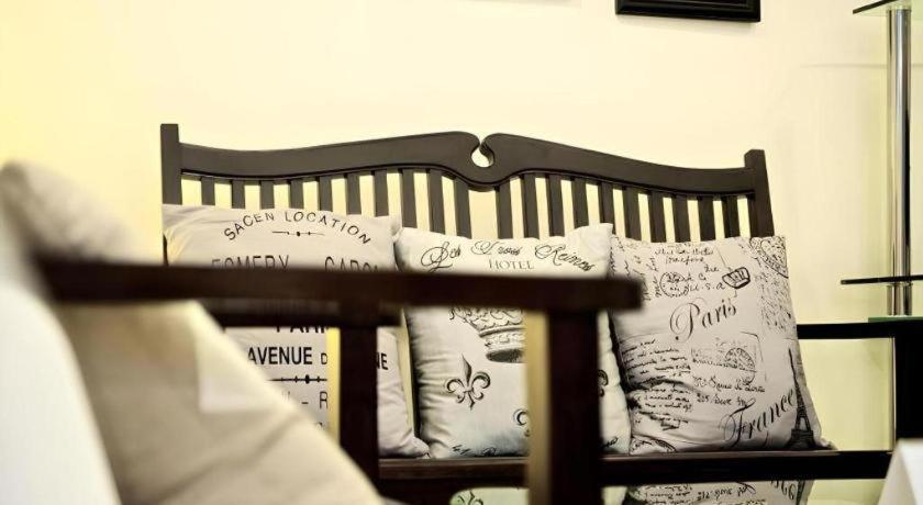 Hotell House