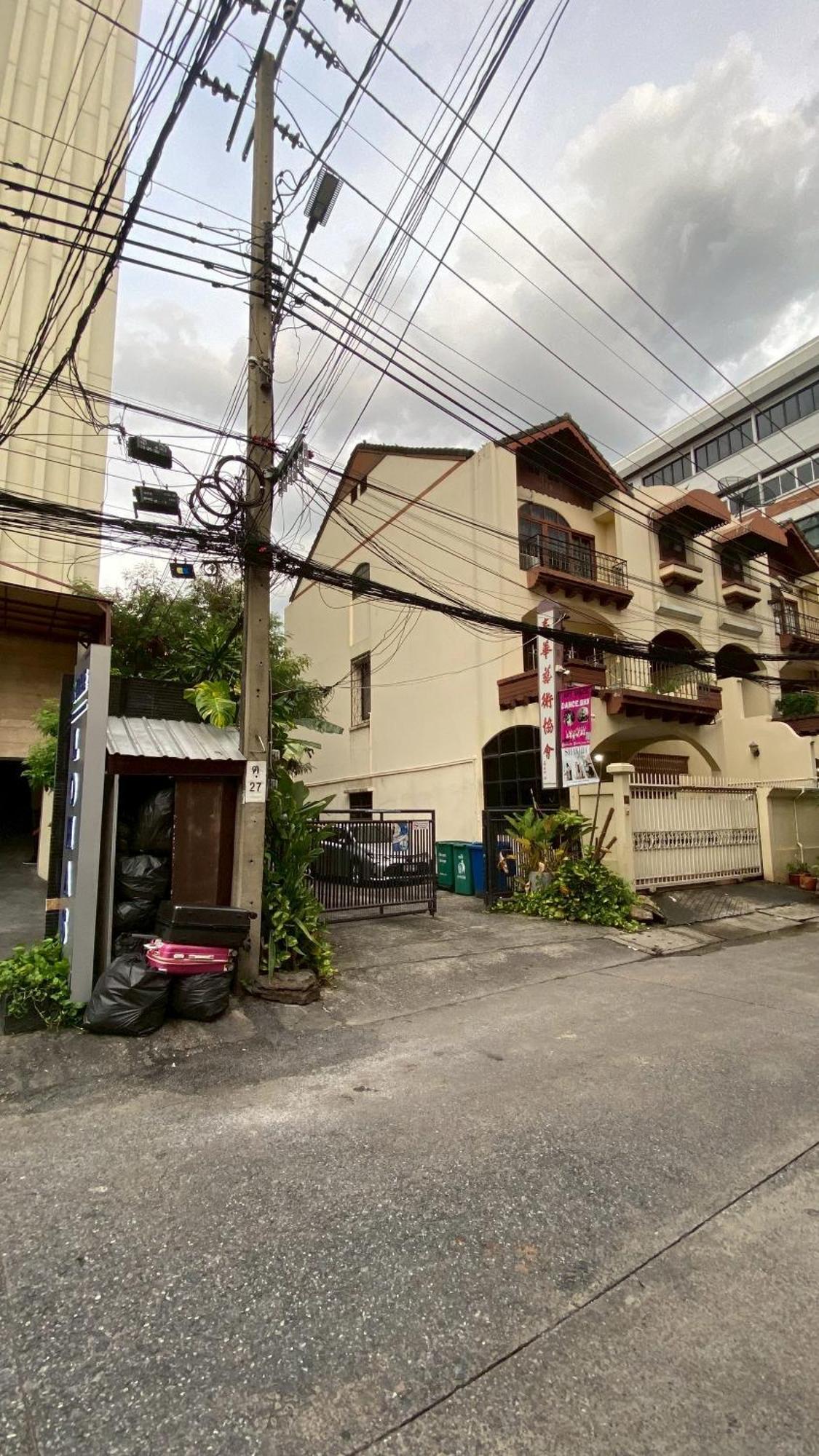 Mitr Sukhumvit 2 - Bts Nana Bangkok