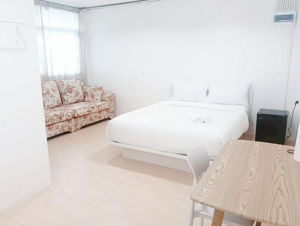 Mitr Sukhumvit 2 - Bts Nana Appartement