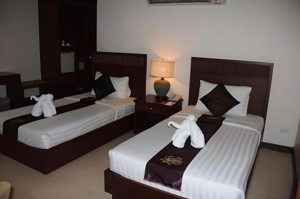 Khách sạn De Arni 3*