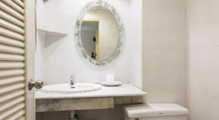 Hotell House