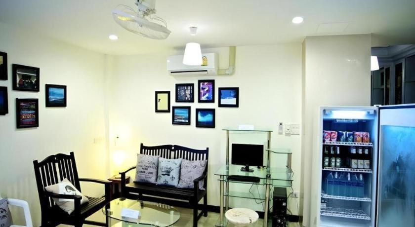 Hotell House 3*