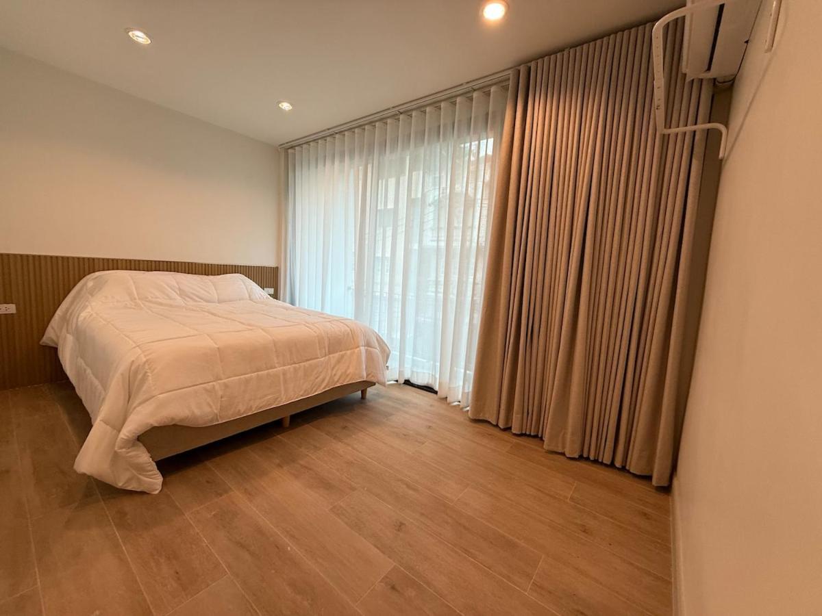 2 Bed & 2 Bath Suite, 3rd Floor Leilighet Bangkok