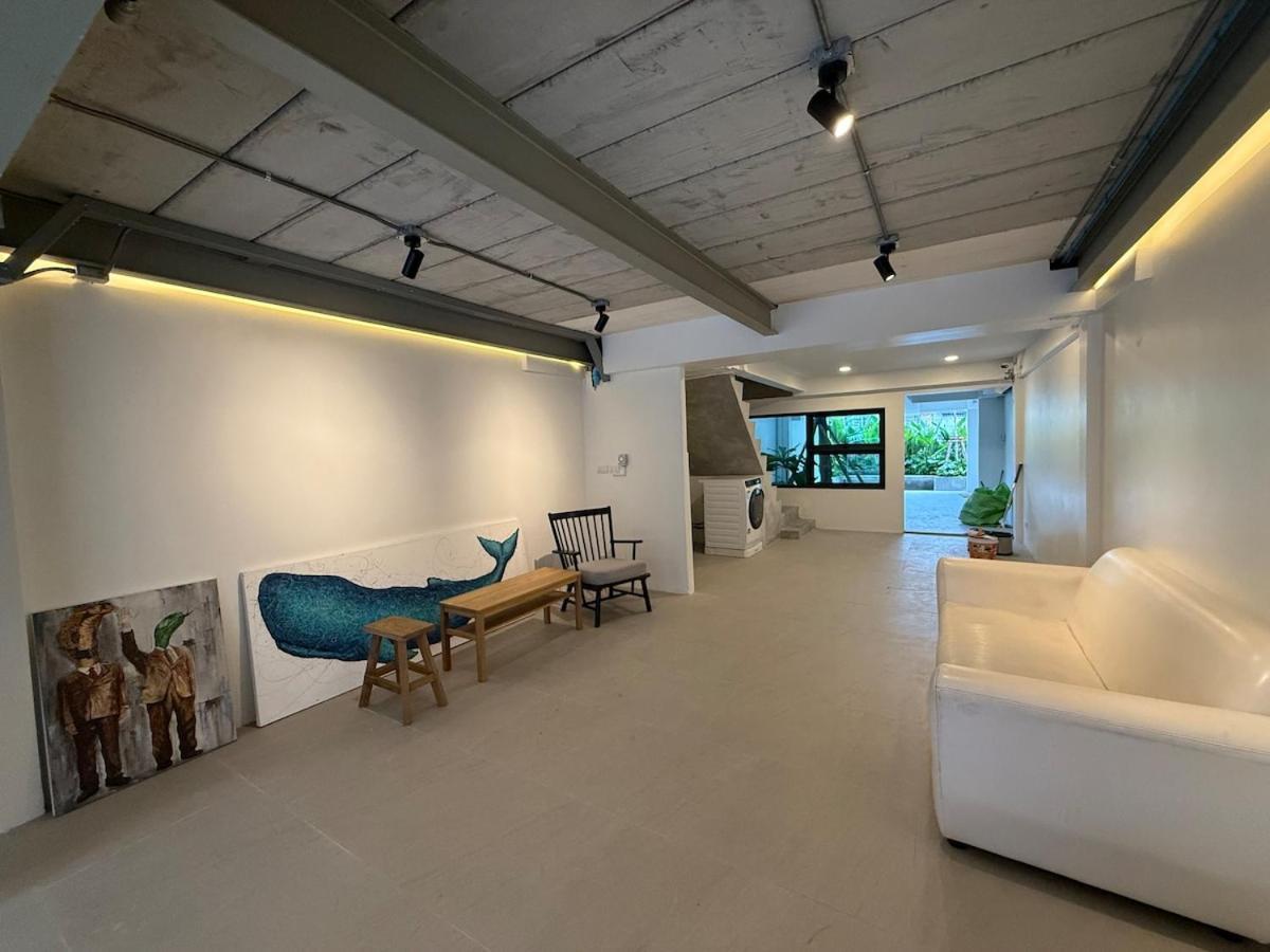 2 Bed & 2 Bath Suite, 3rd Floor Bangkok