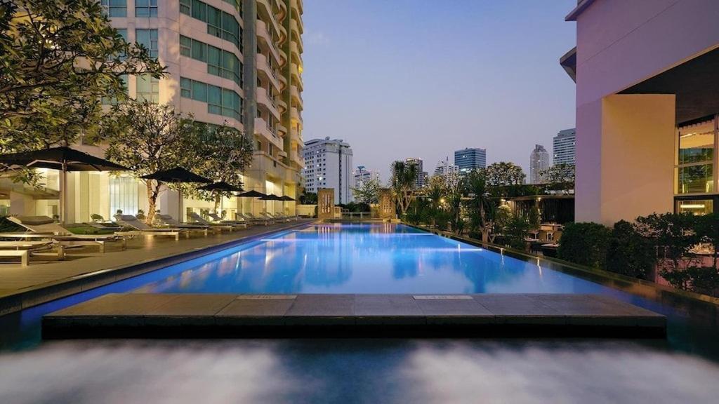 Sathorn Sky View Rooftop Bar Appartement
