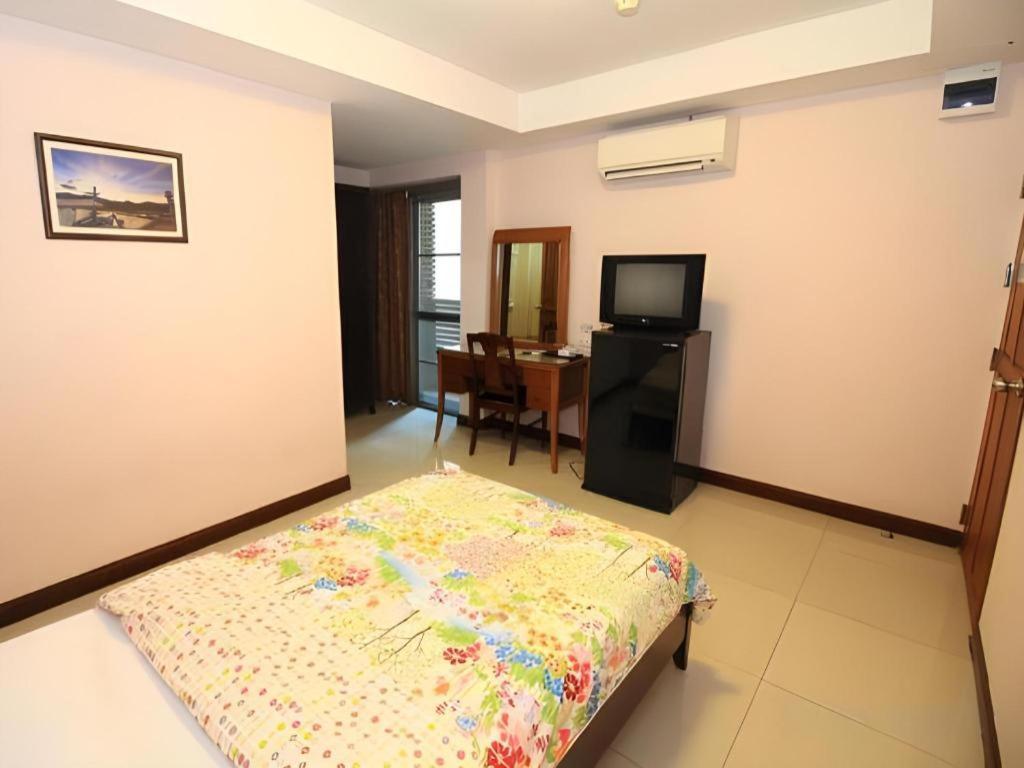 Sunflower Place Hotel 3*