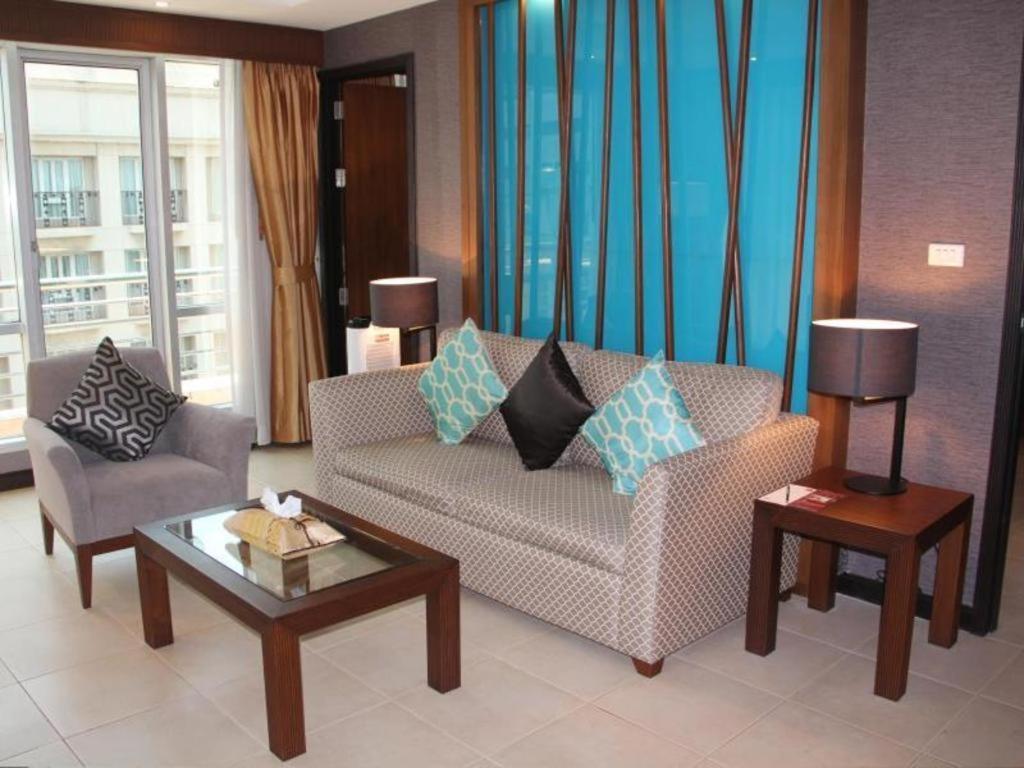 De Arni Hotel 3*