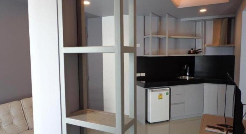 Silom Hotel