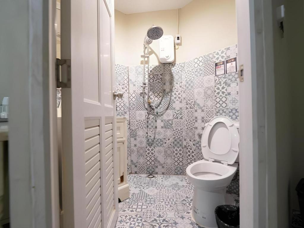 Hotel 2499 Heritage Chinatown By Roomquest 5*