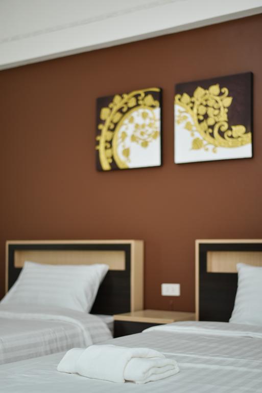 Khách sạn hẻo lánh B32 Bangkok