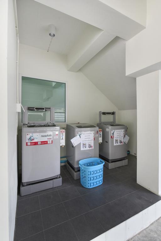 Khách sạn hẻo lánh B32 Bangkok