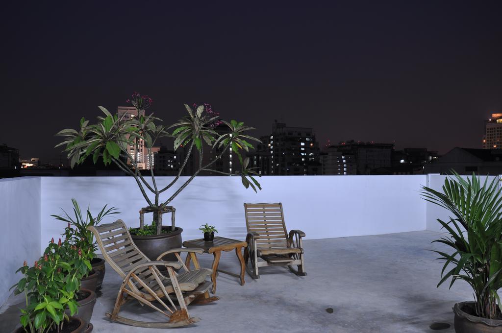 Asrama Udee Bangkok