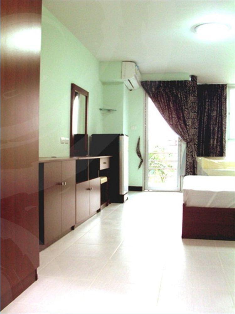 Hotel Aryan Bangkok