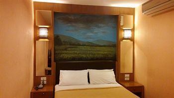 Oyo 437 Na Nara Hotel Bangkok