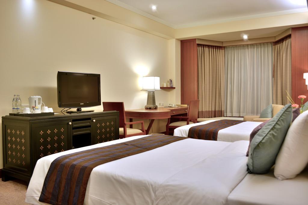 Rama Gardens Hotel 5*