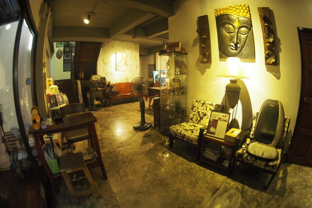 Mon & Yoga Donmueang 3*