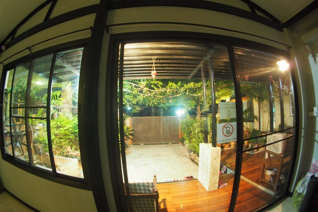 Mon & Yoga Donmueang Bed & Breakfast 3*