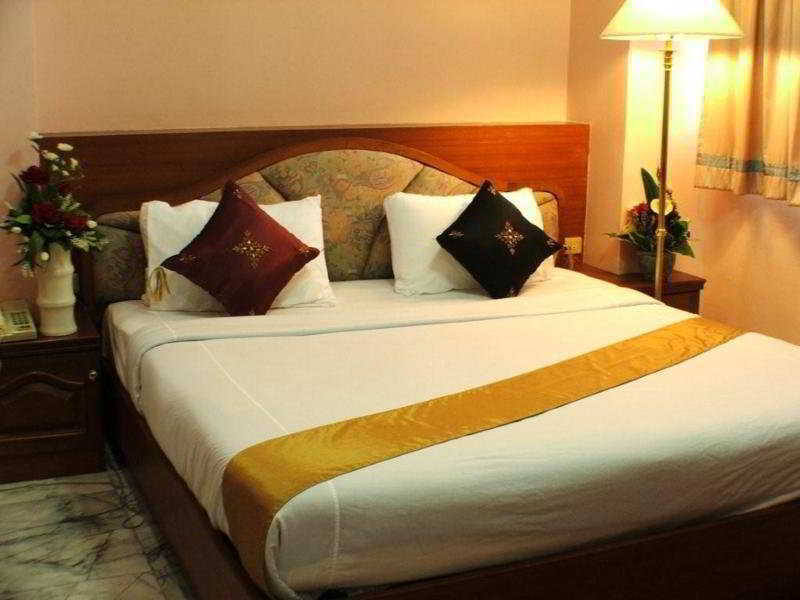 Royal Sukhumvit Lodge Bangkok